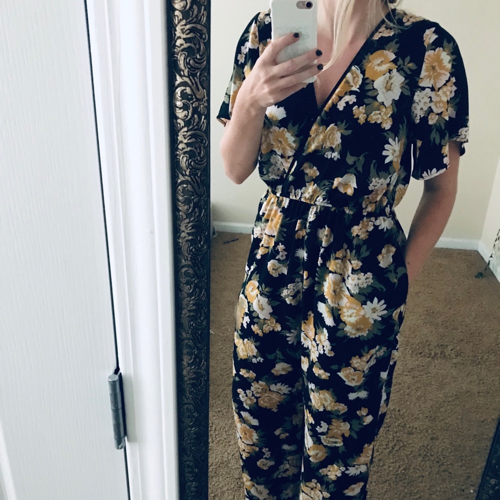 Romper - Picture 4 of 4